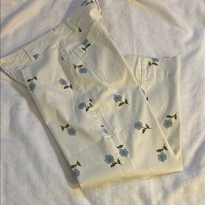 Cream Straight-Leg Jeans with Blue Floral Print